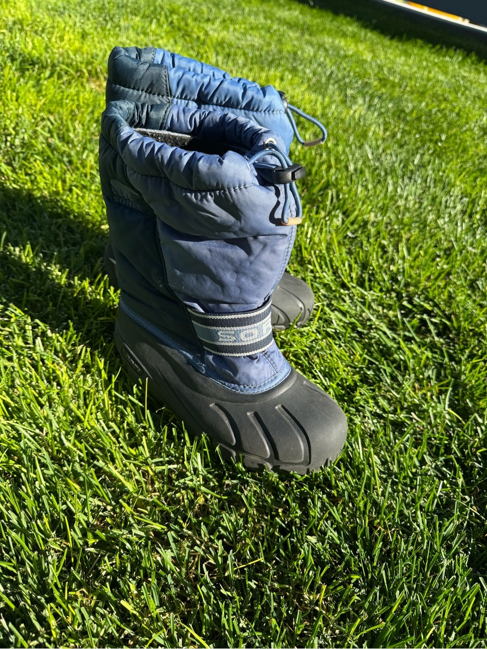 Sorel Kids Snow Boots Size 2 Blue Black Winter Boots